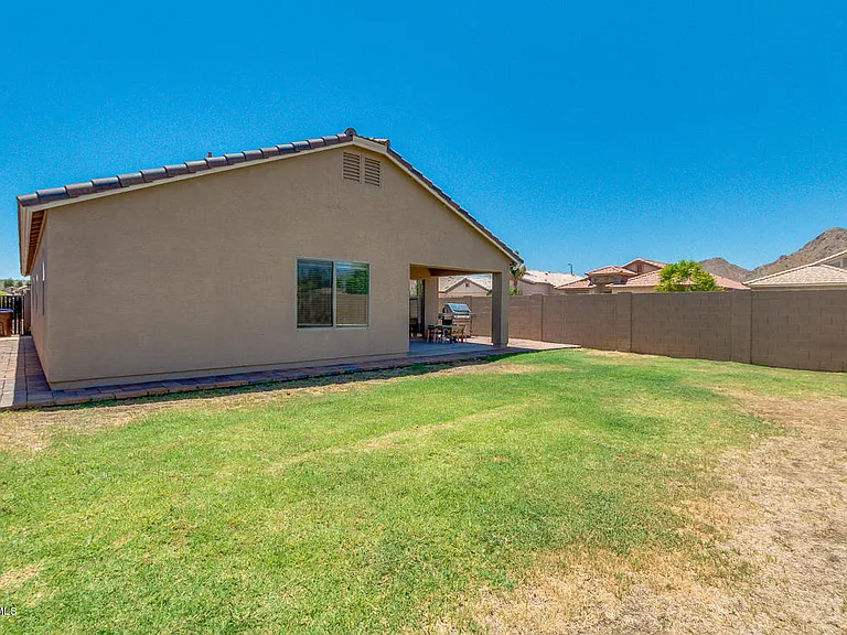 3868 W Carlos Ln — Photo 25
