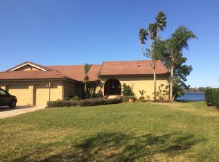 7390 Sparkling Lake Rd, Orlando, FL 32819