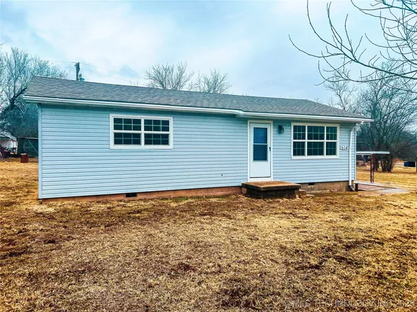514 W Elm St, Oilton, OK