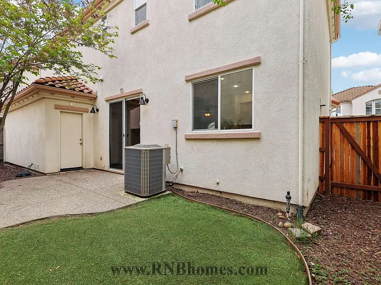 170 Martis Valley Cir — Photo 27