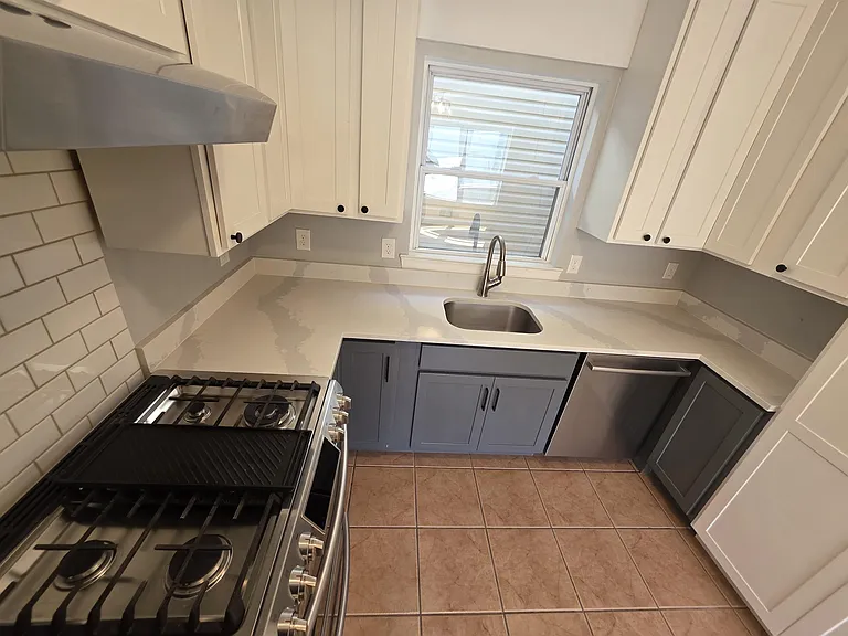 203 Halladay St #1 — Photo 18
