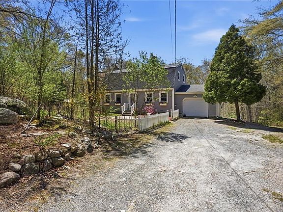 3rd image of 283 Tomaquag Rd