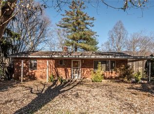 125 Sellars Rd, Clyde, NC 28721