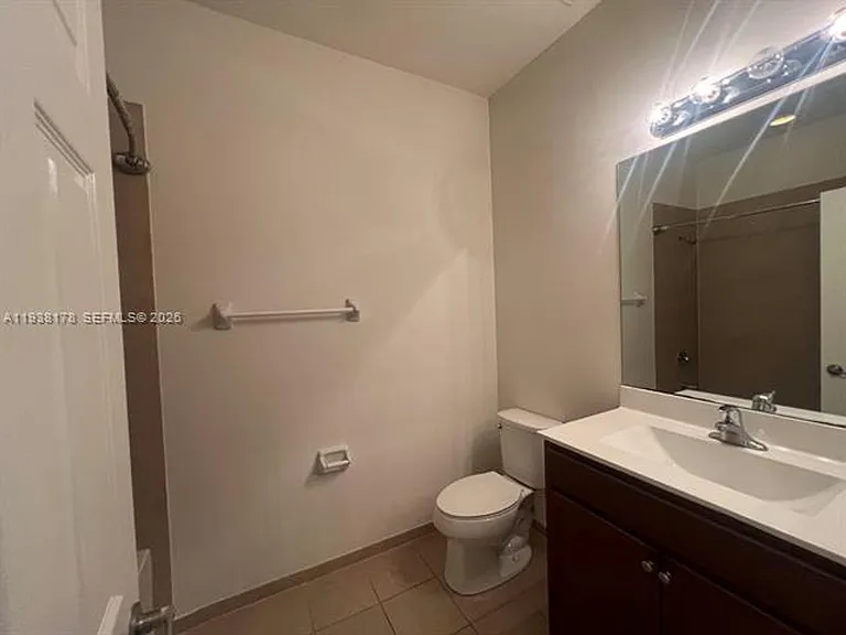 191 SE 35th Ave #191 — Photo 33