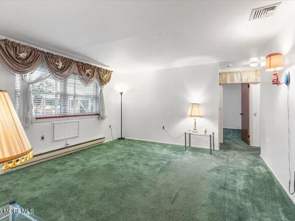 6 Mason Lane #A, Whiting, NJ 08759