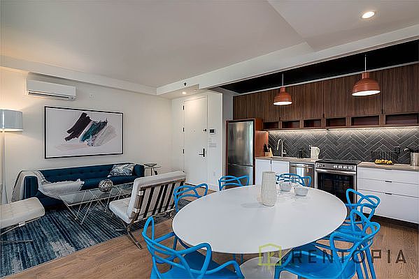 1st image of 824 Lexington Ave #5I