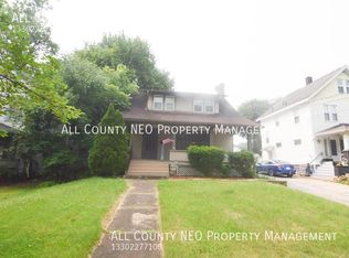 348 Sexton St, Struthers, OH 44471