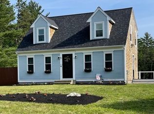 13 Priscilla Mullins Way, Carver, MA 02330