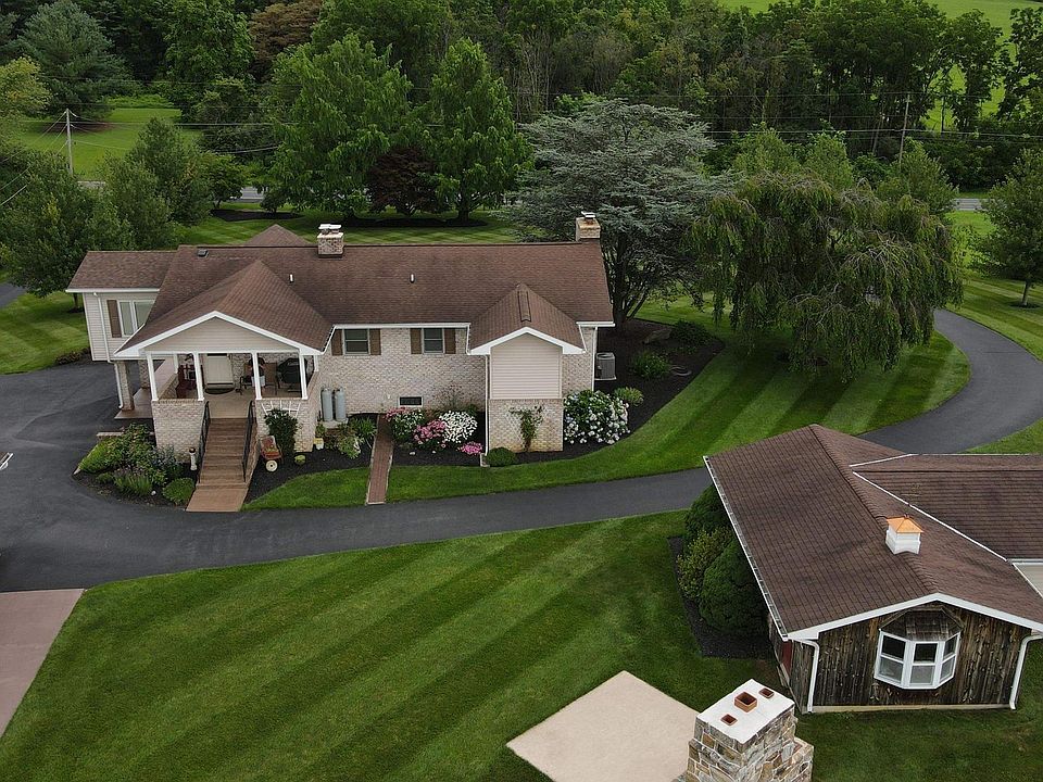 612 Mountain Dr, Fredericksburg, PA 17026 Zillow