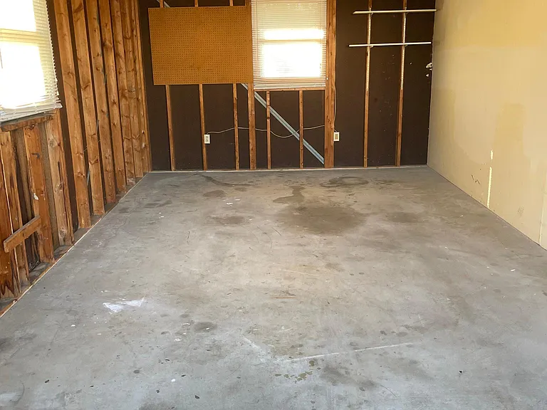 907 Allenview Dr — Photo 12