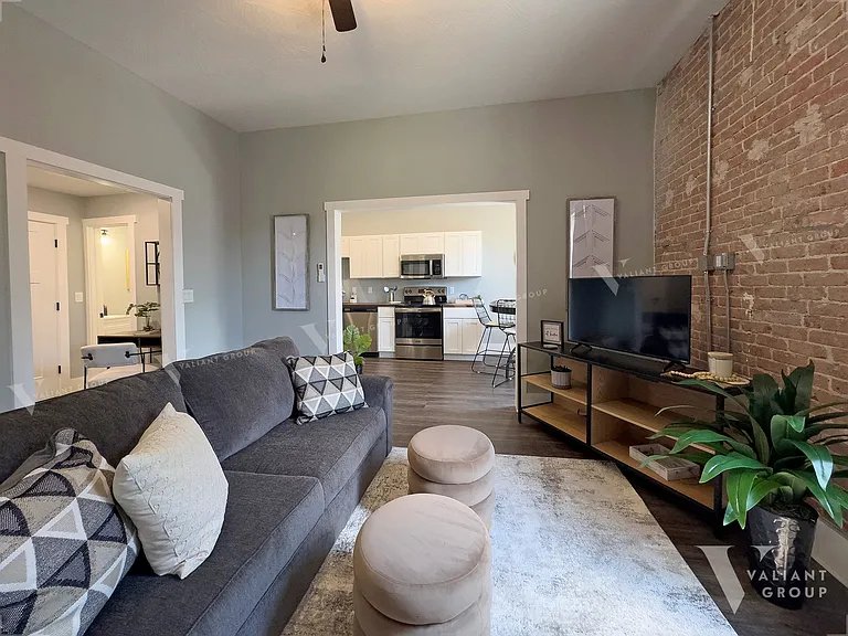 806 South Ave — Photo 23