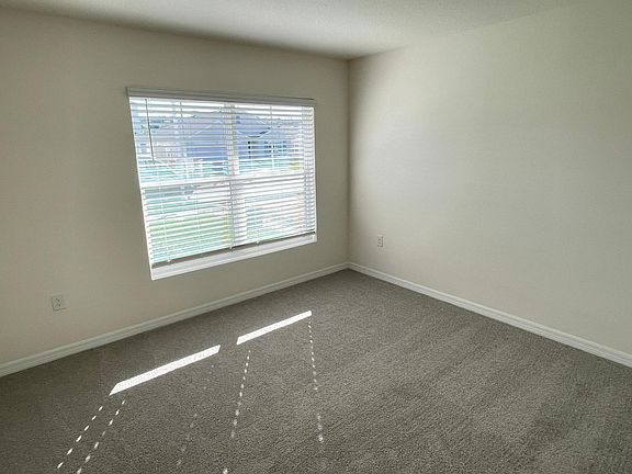 4th image of 7603 Broad Pointe Dr #7603