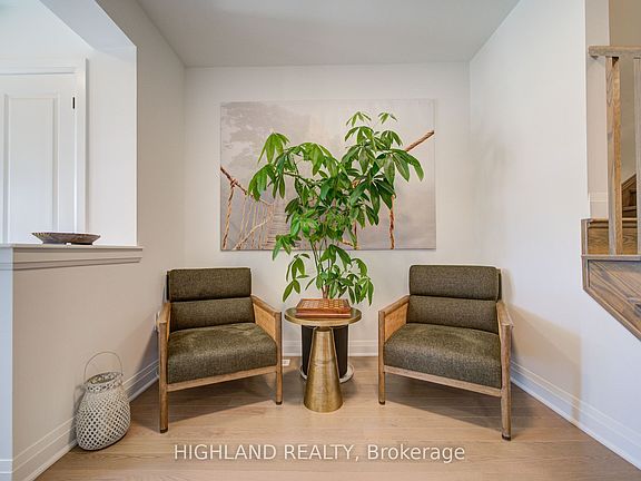 4th image of 3153 John McKay Blvd