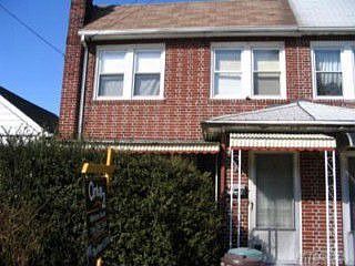 2nd image of 14711 Hoover Ave