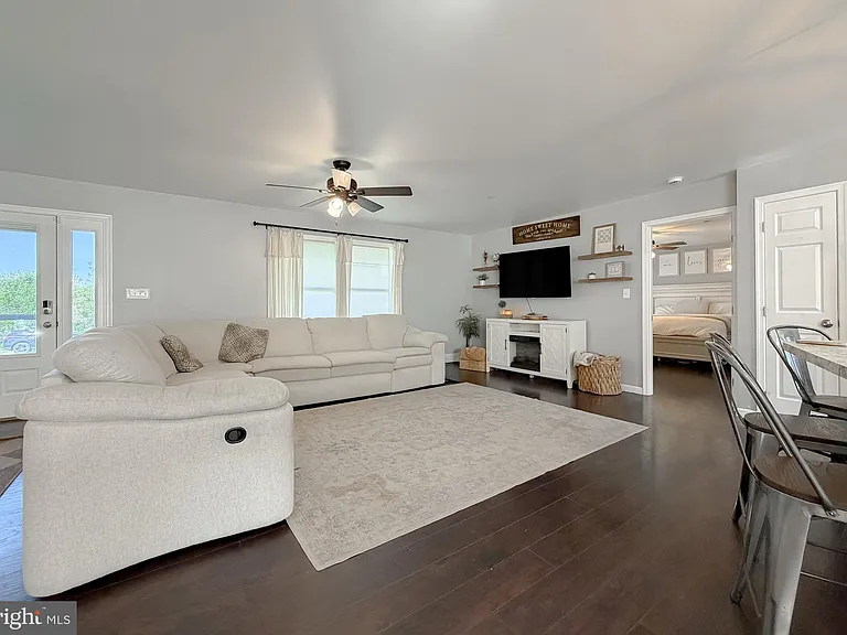 49474 Morning Glory Ln — Photo 8