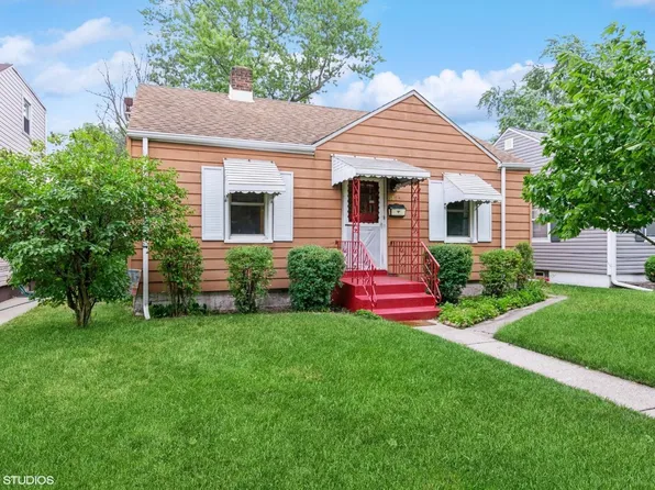 6825 Ridgeland Ave, Hammond, IN 46324