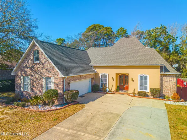 2426 Bonne Terre Blvd, Biloxi, MS 39531