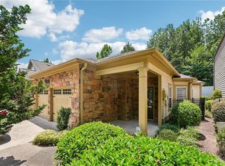 204 Oakleaf Dr, Acworth, GA 30102