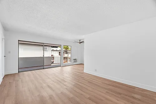 Floor plan 206