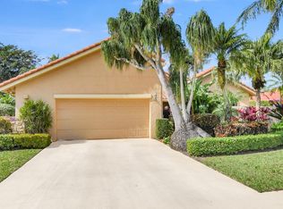 20021 Back 9 Dr, Boca Raton, FL 33498