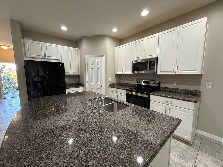 7212 Grand Elm Dr — Photo 6