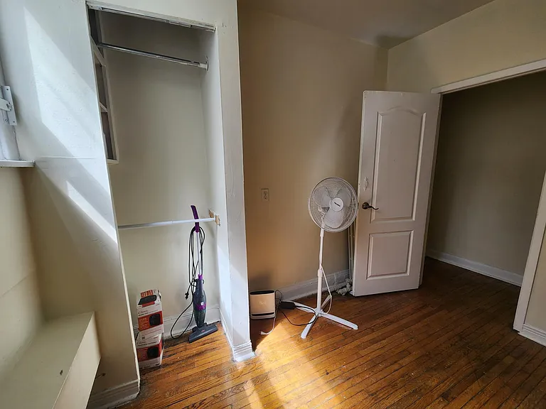 150 Robert St #1 — Photo 11