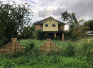 371 W Glen Lofton St, Lyford, TX 78569