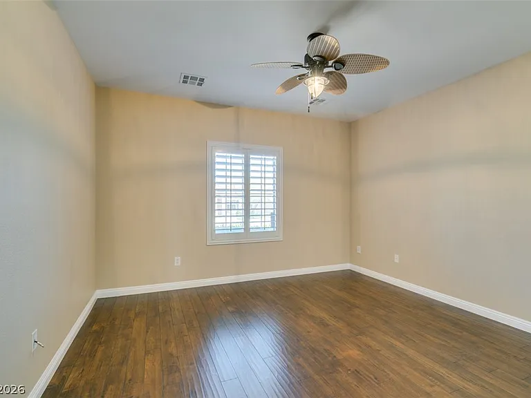 2154 Burtonsville Dr — Photo 9