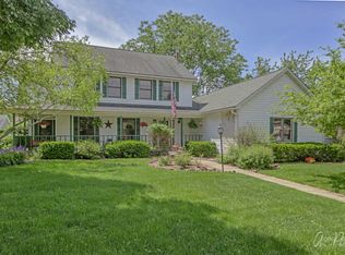 4399 Eagle Ct, Gurnee, IL