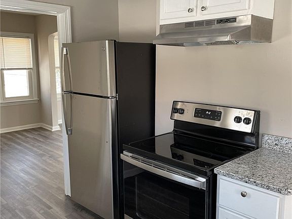 5th image of 24331 Glenbrook Blvd