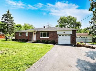 1052 Indianwood Dr, Mason, OH