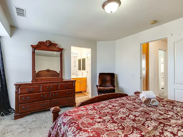 2342 Mountain Springs Dr — Photo 6