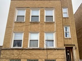 5315 W Giddings St, Chicago, IL