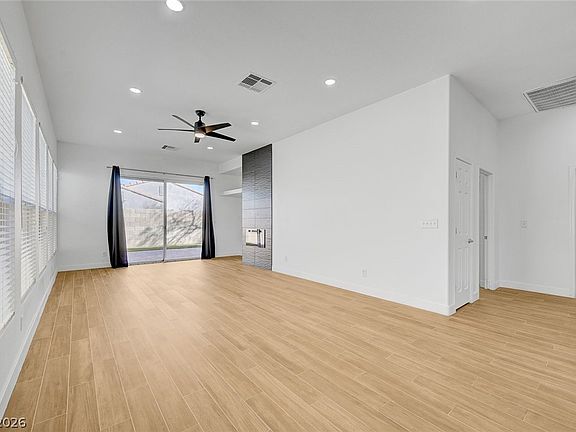 5th image of 9194 Penn Station St