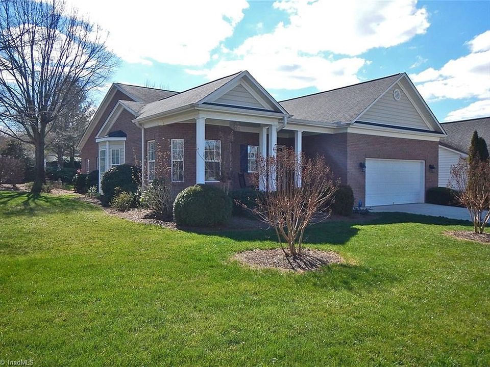 1st image of 2401 Old Towne Dr