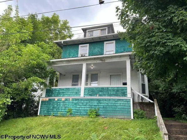 743 Wells St, Morgantown, WV 26505