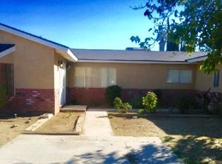 10840 Delicious Ln, Cherry Valley, CA 92223