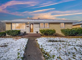 2790 County Line Rd, Lake Station, IN 46405