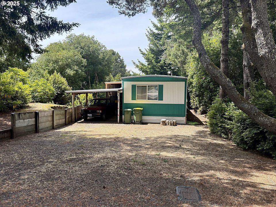 1st image of 1600 Rhododendron Dr Space 214