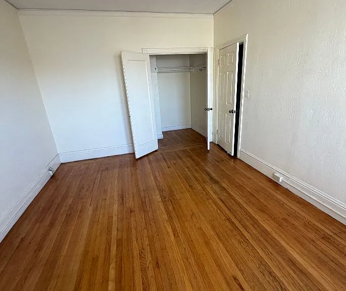 2585 San Bruno Ave #9 — Photo 3