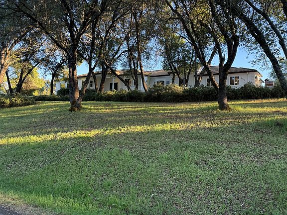 3rd image of 3716 Murphy Ranch Rd