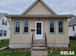 515 6th Ave N, Clinton, IA 52732
