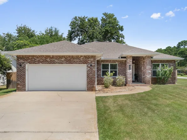 600 Wildwood St, Mary Esther, FL 32569