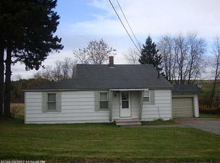 7 Noyes Rd, Limestone, ME 04750