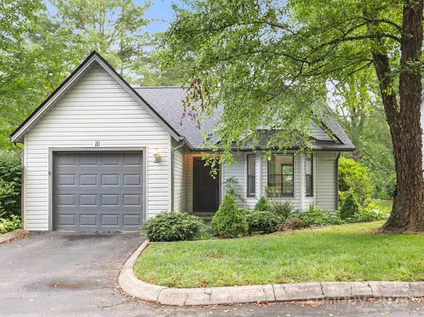111 Cimarron Dr, Asheville, NC 28803