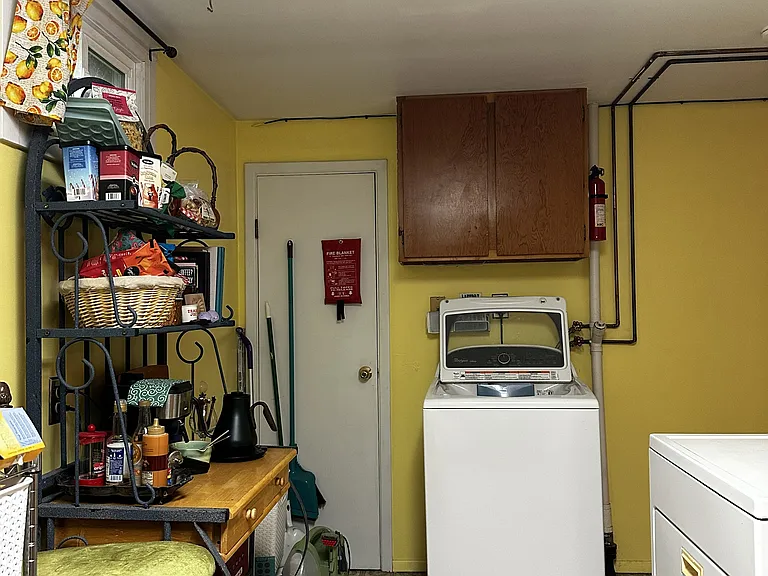 710 N 3rd Ave — Photo 3