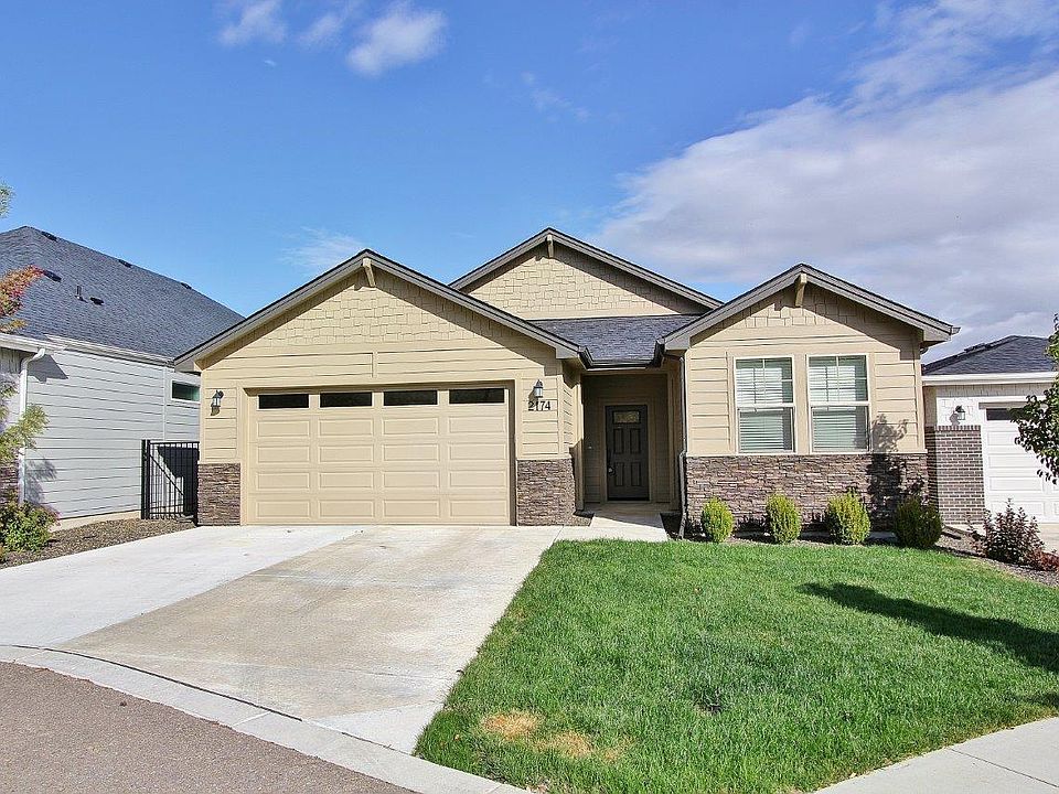 1st image of 2174 E Mendota Dr