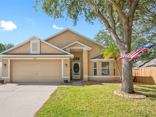 9719 WHITE BARN WAY, RIVERVIEW, FL 33569