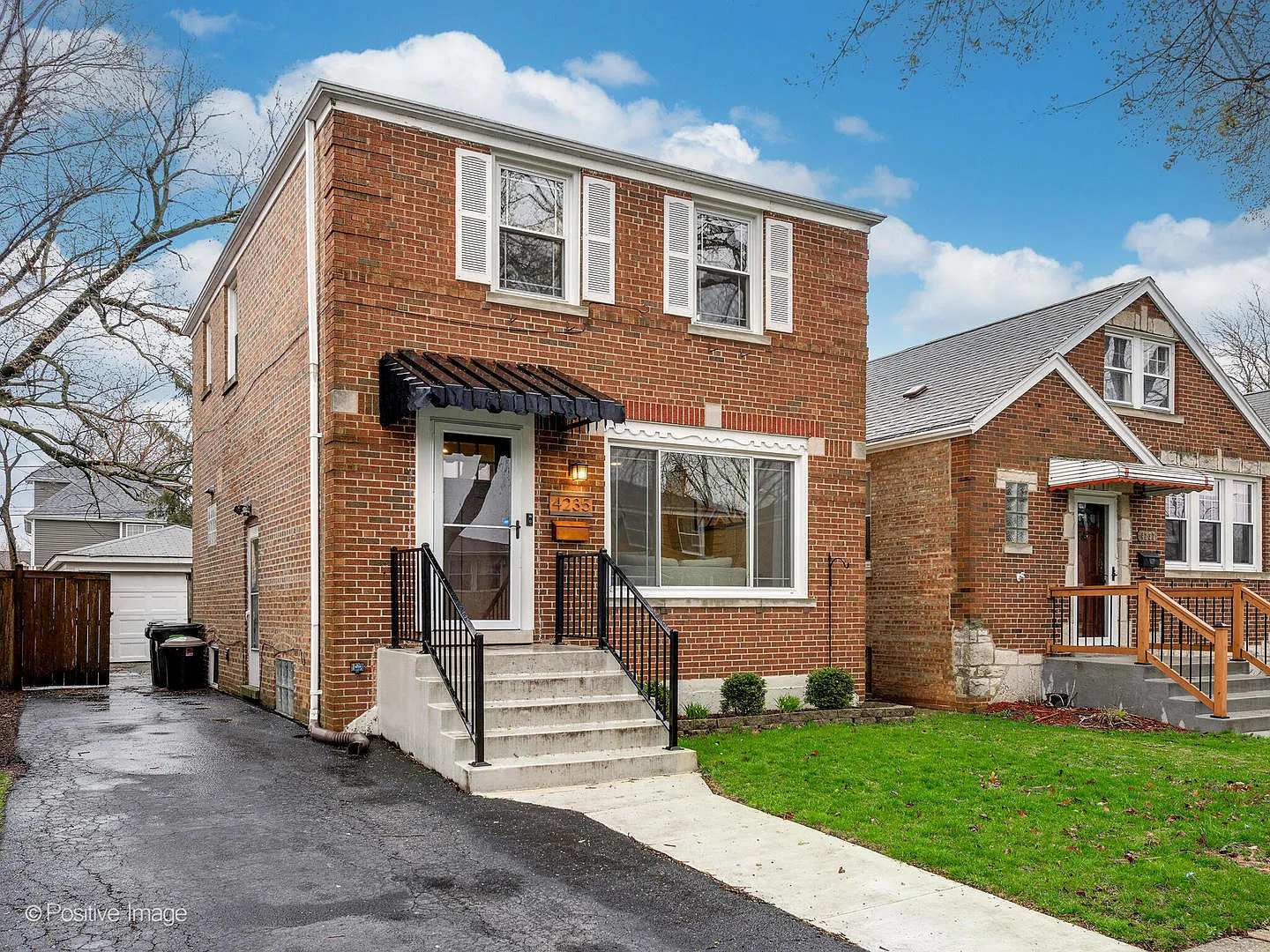 4235 Sunnyside Ave photo 1