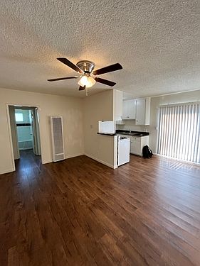 2nd image of 4112 Grandview Dr #14A
